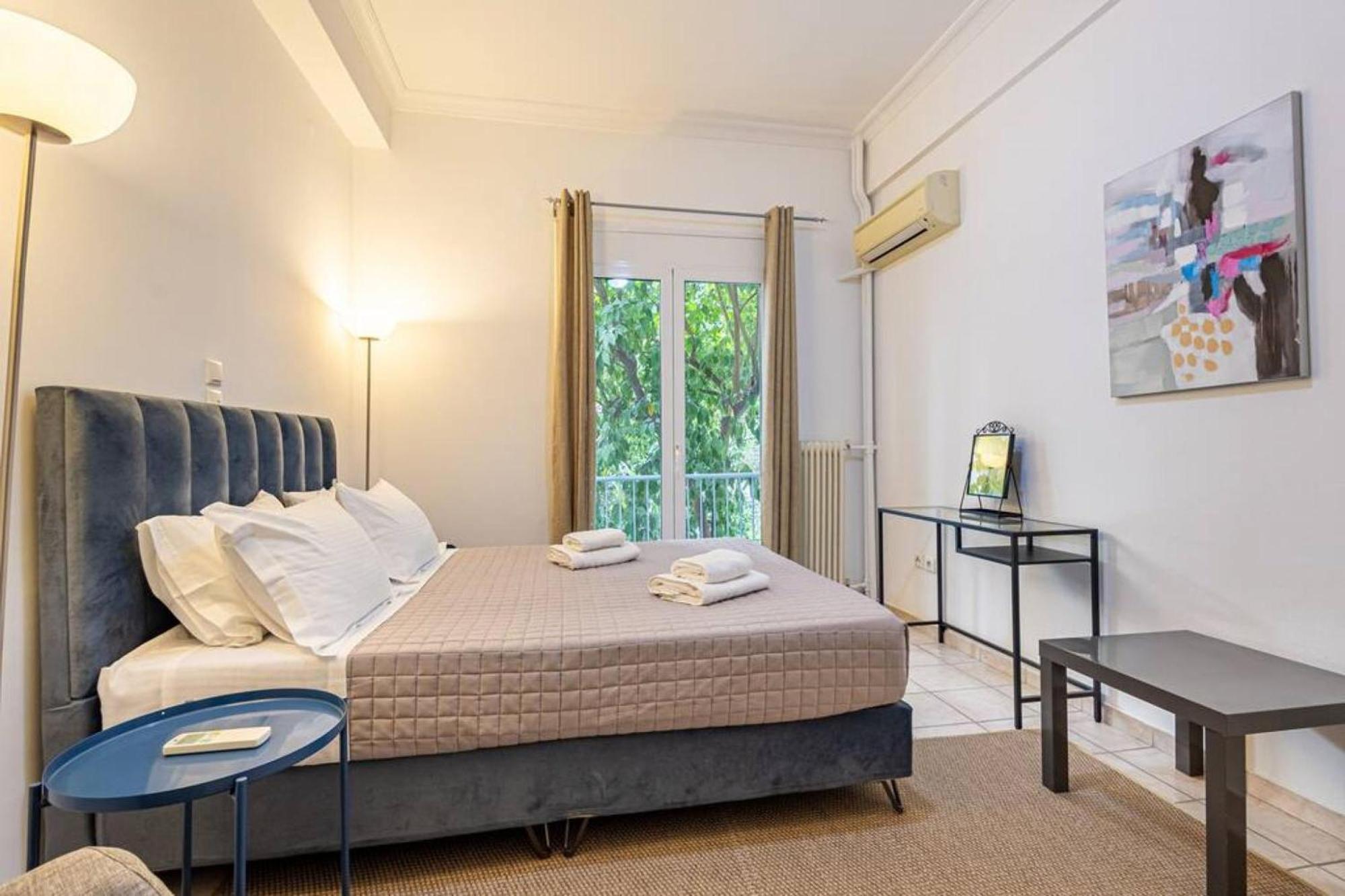 Acropolis Stylish 2Br Apartment - Center Of Athens Luaran gambar